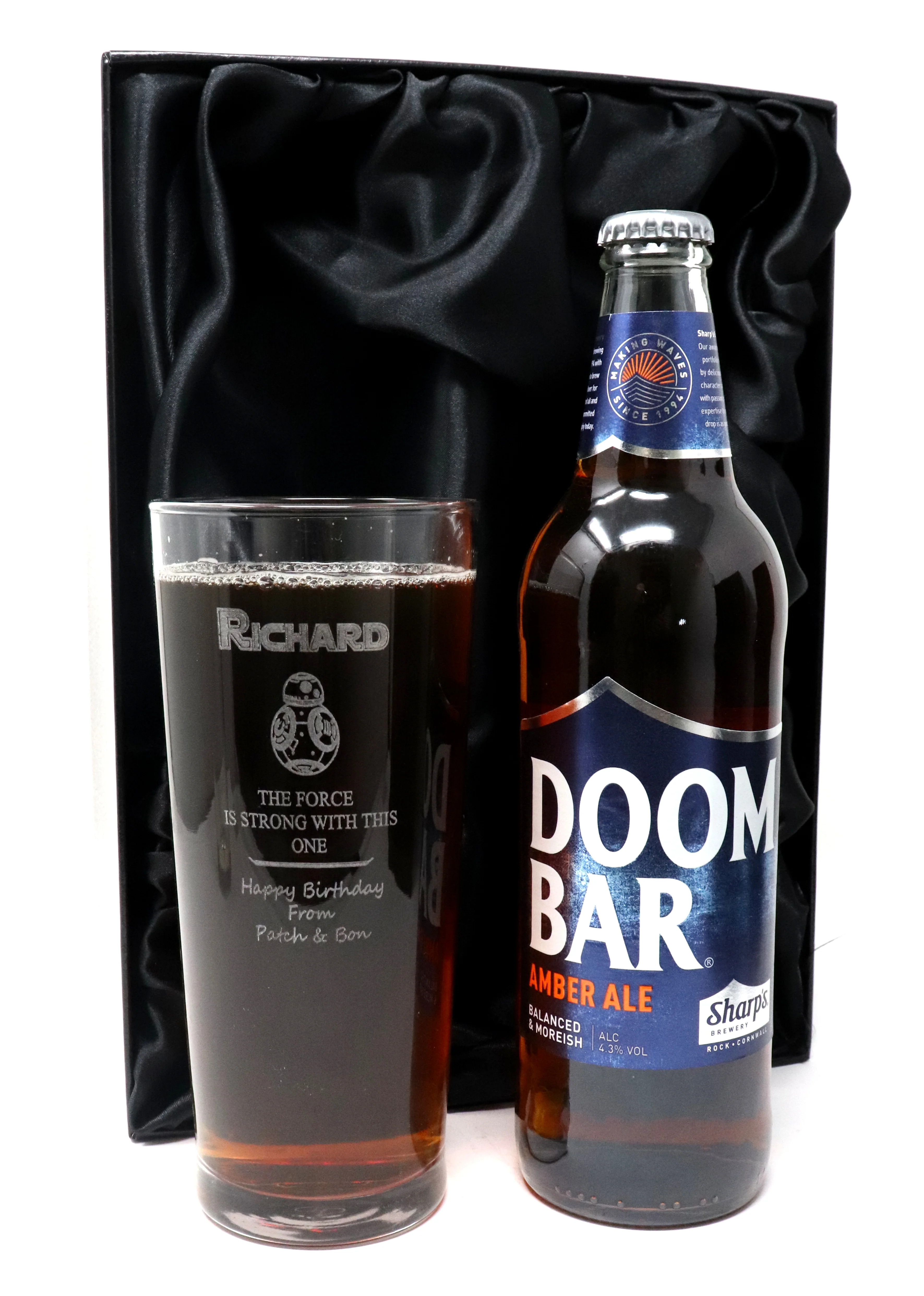 Personalised Pint Glass & Beer/Cider - Star Wars BB8 Design - Image 3